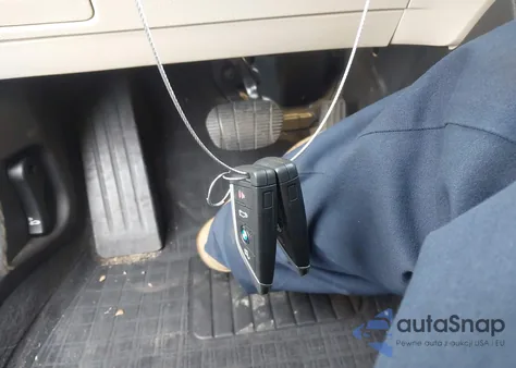 2017 BMW X1 xDrive28I из США, поврежденный, VIN WBXHT3C32H5F72970